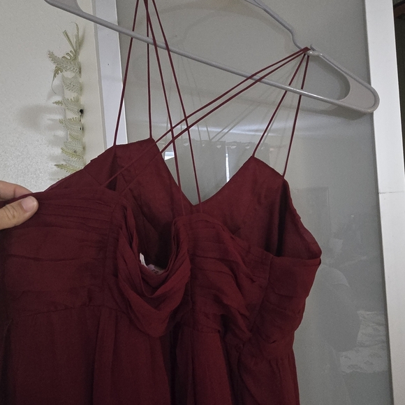 NWOT motherhood maternity burgundy gown size medium - Picture 4 of 5